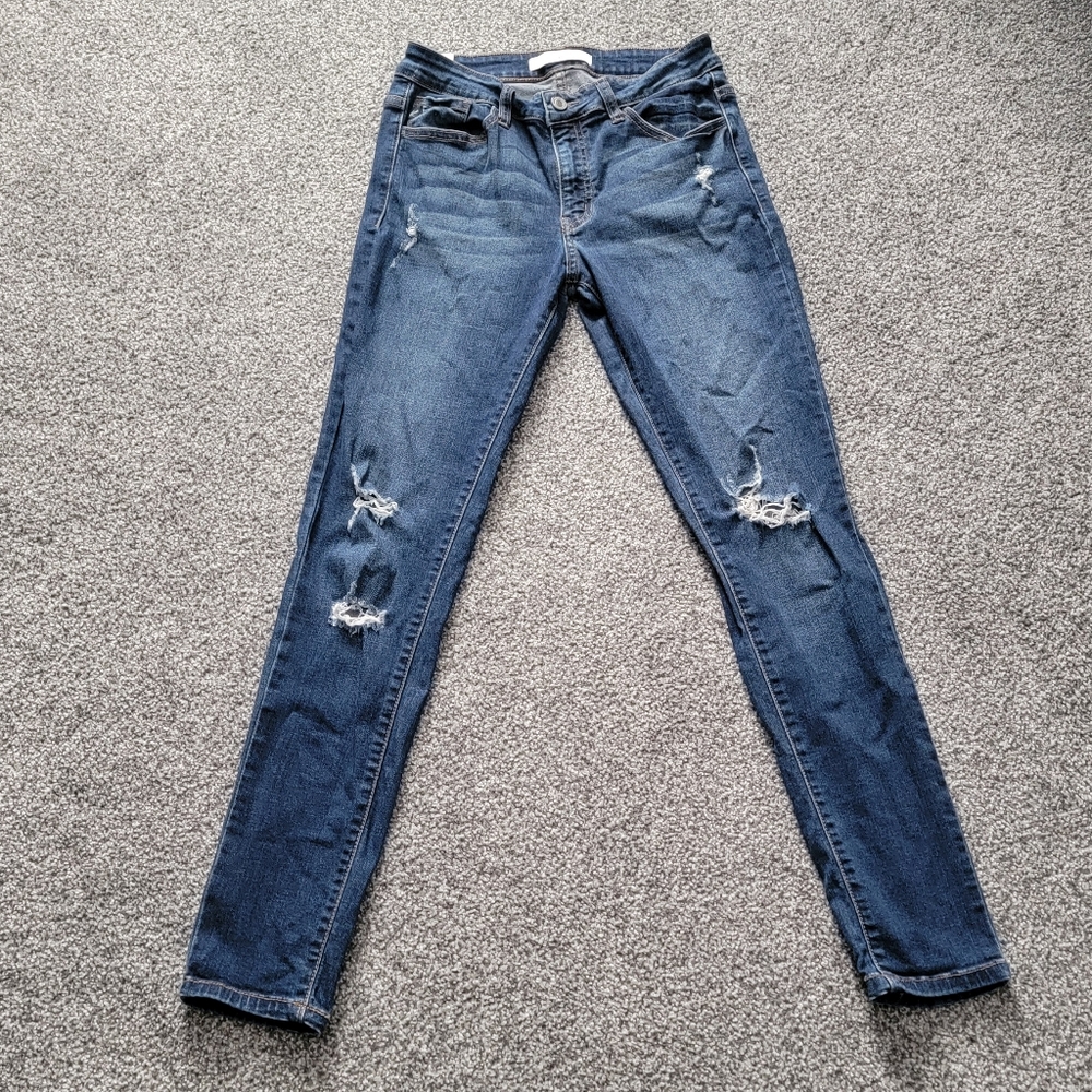 EUC! Kancan Distressed Jeans - 26
